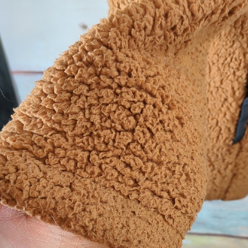 Universal Thread Teddy Jacket - Brown And Black - image 5